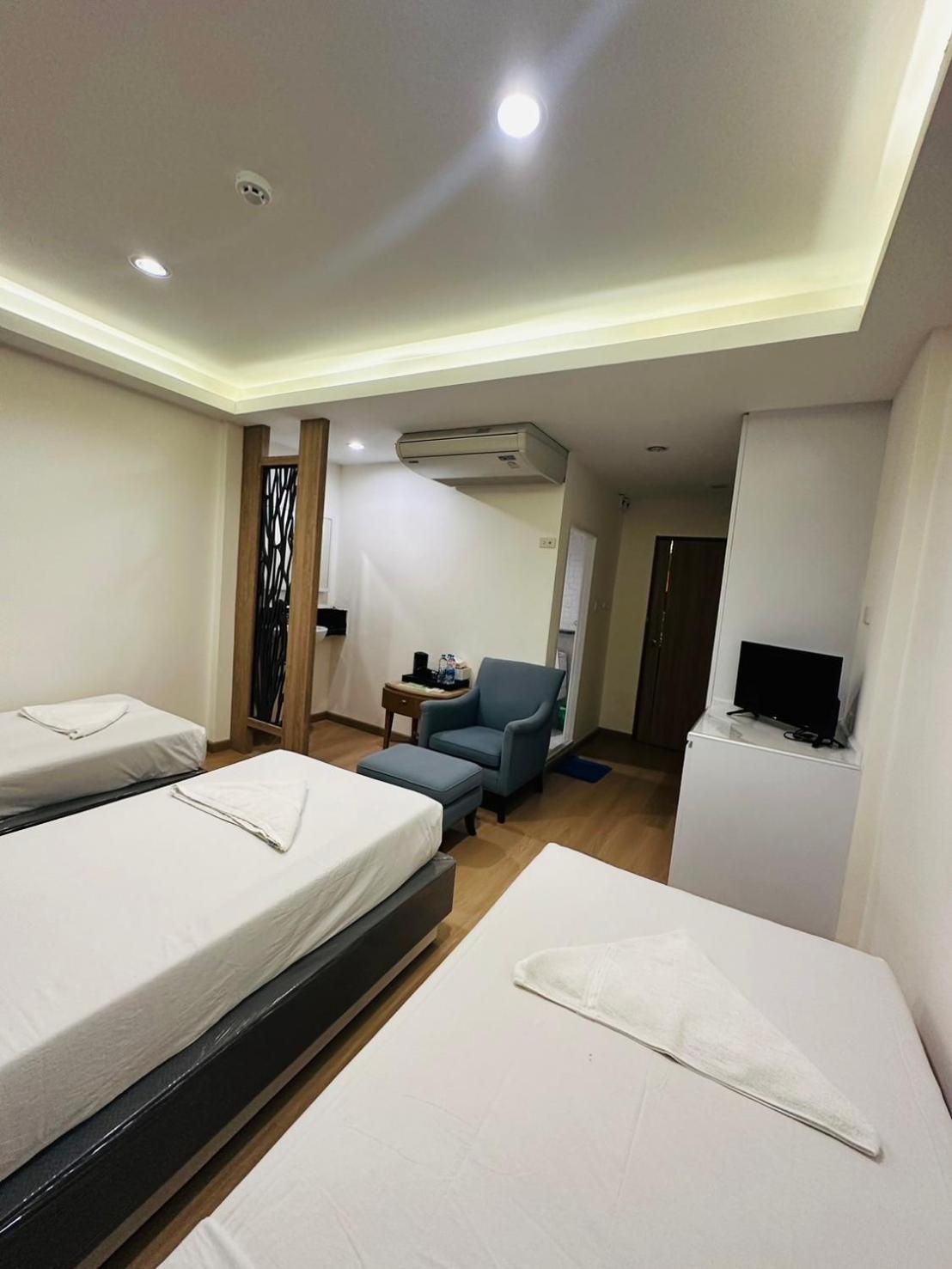 Royal Garden Home Hotel Bangkok Eksteriør billede